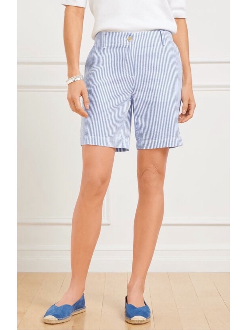 NWOT Talbots Relaxed Chino 7” Shorts in Sunshine Seersucker - Size 10